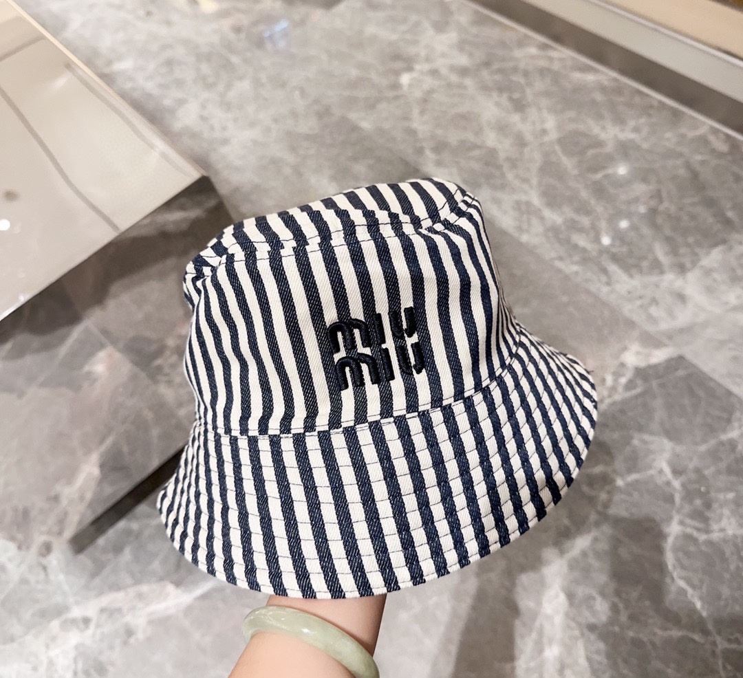 Miu Miu Caps